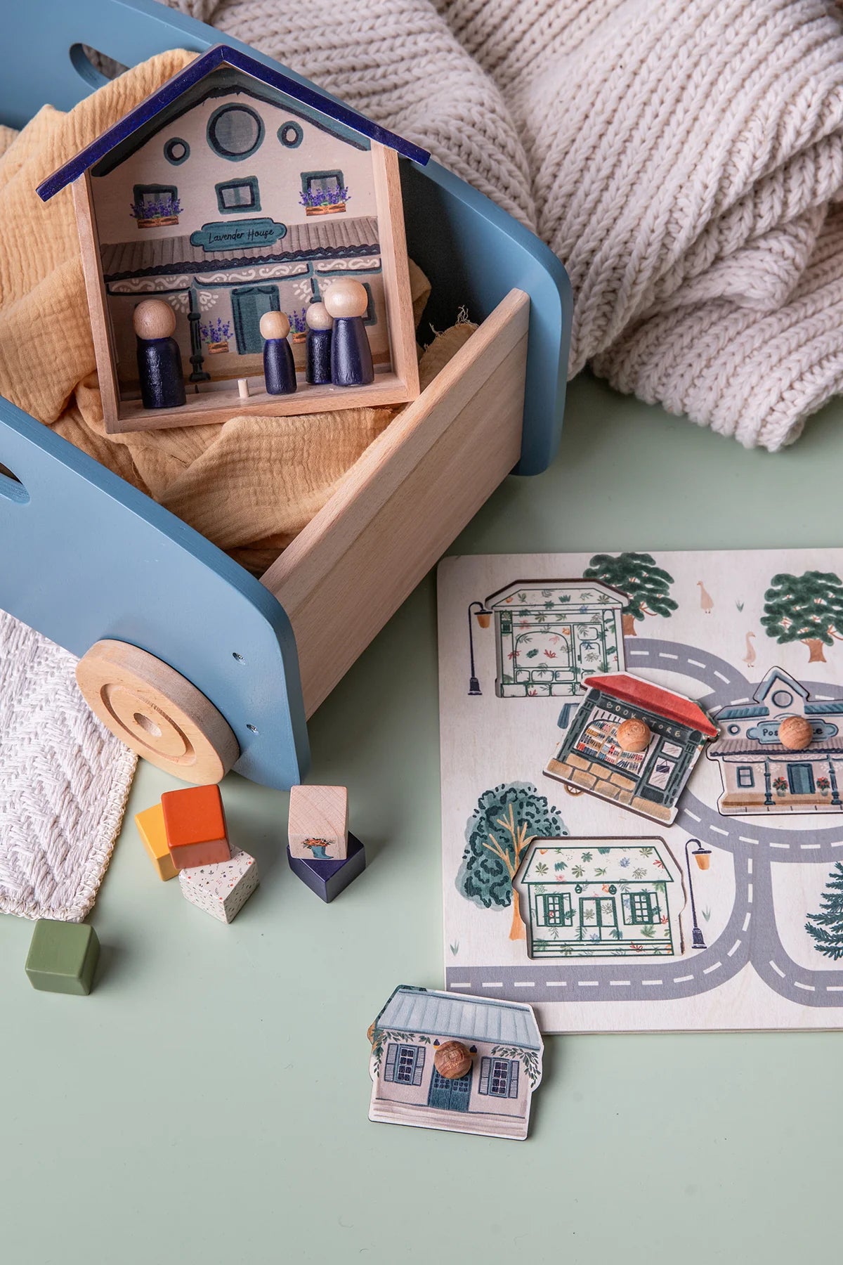 Wooden Toy Wagon / Cart / Toy Storage ~ Blue