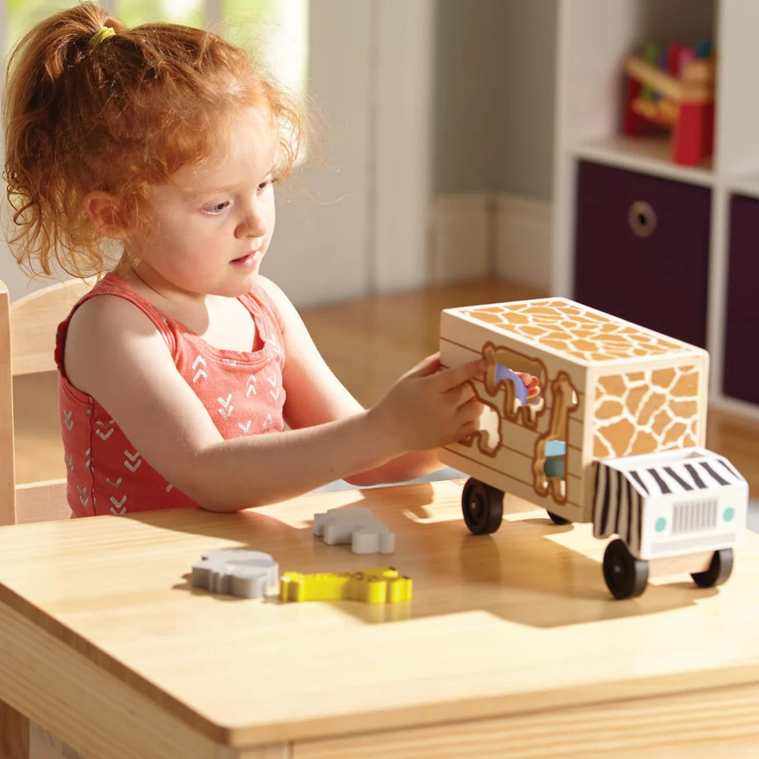 Melissa & Doug – Animal Rescue Shape Sorting Truck Fun