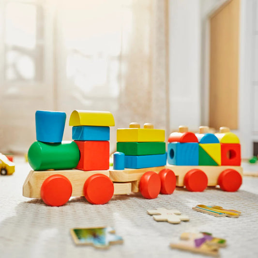 Melissa & Doug – Toy Stacking Train Ages 2+ Close Up