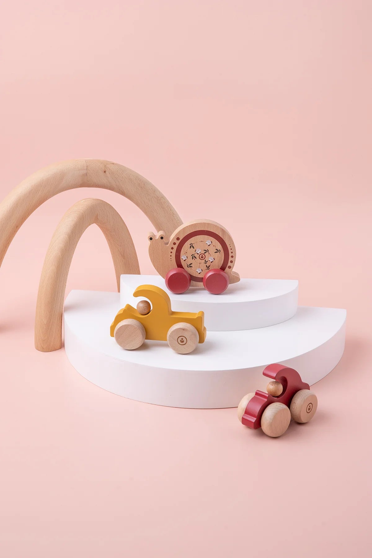 Snail Push Toy