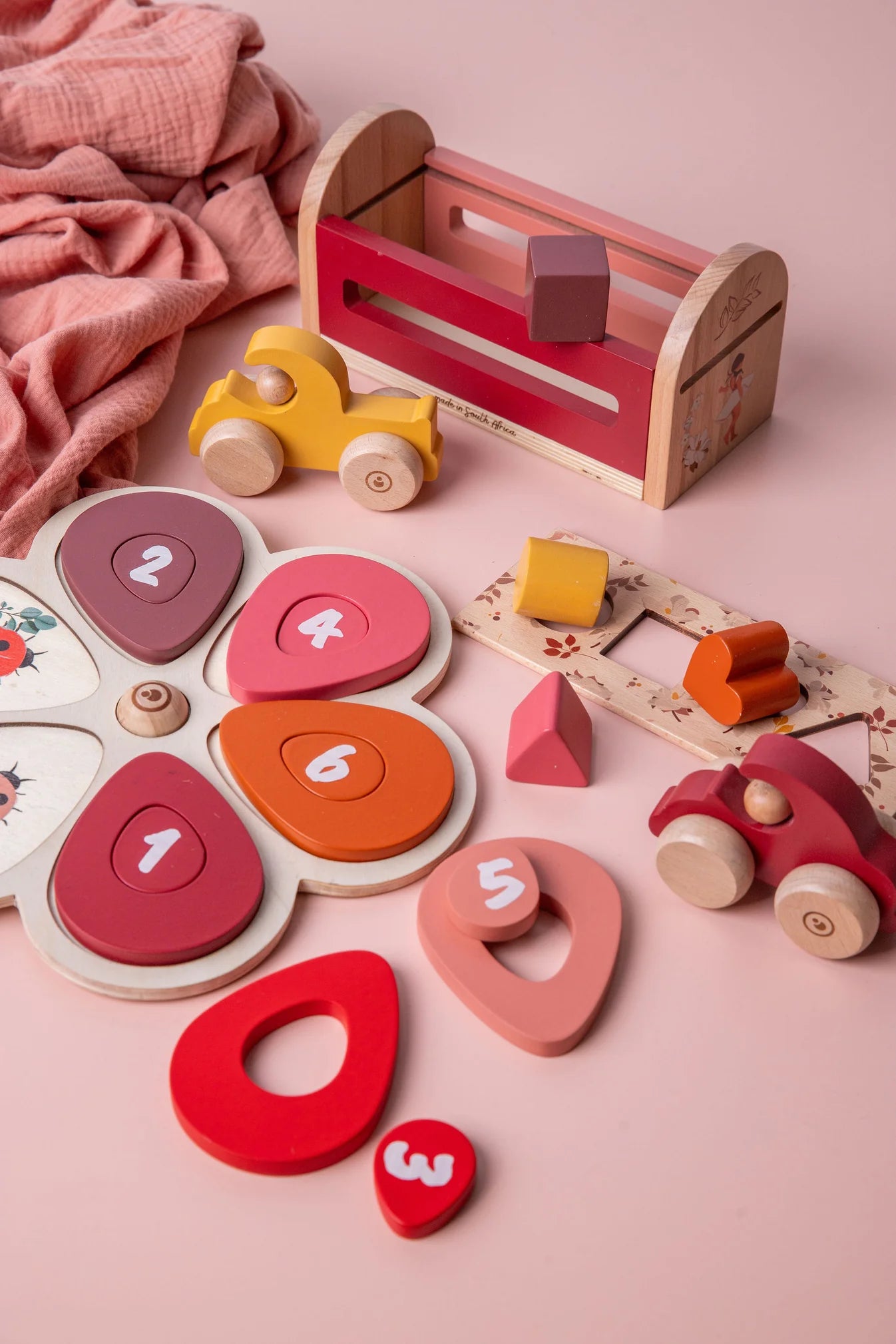 Shape Sorter ~ Bebe Pure